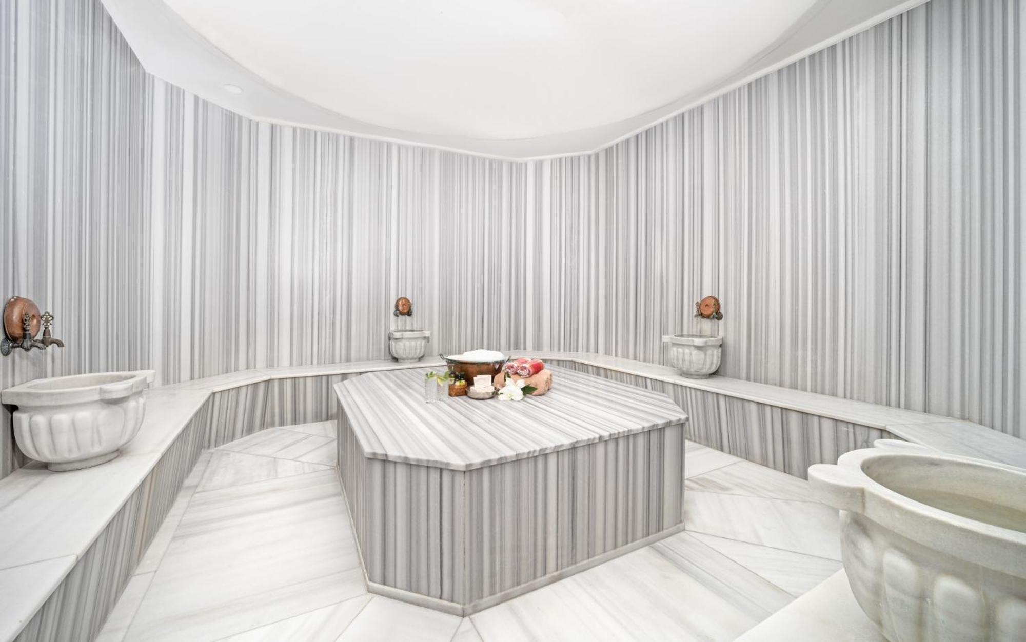 Hotel Ramada Plaza By Wyndham Istanbul Atakoy Extérieur photo