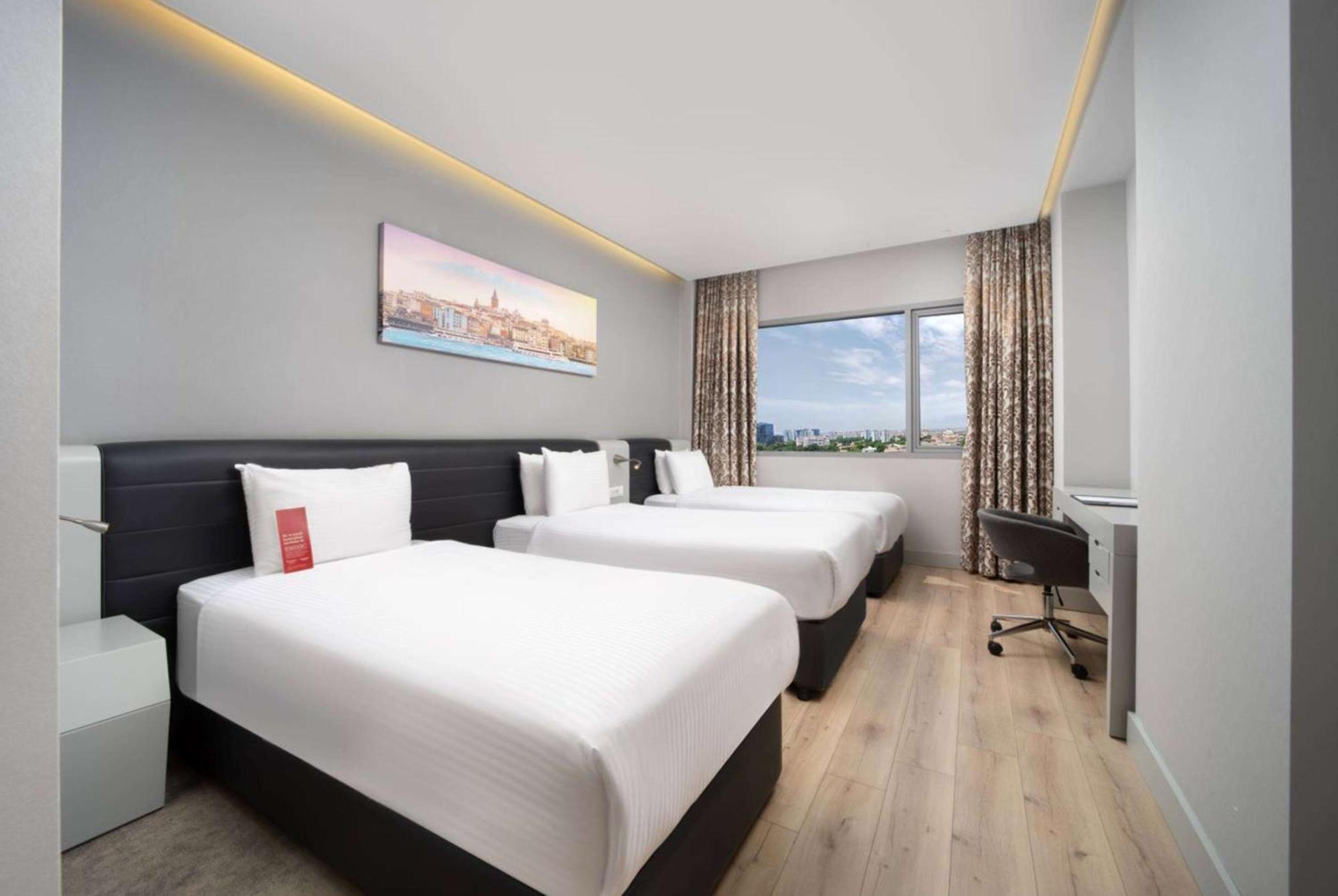 Hotel Ramada Plaza By Wyndham Istanbul Atakoy Extérieur photo